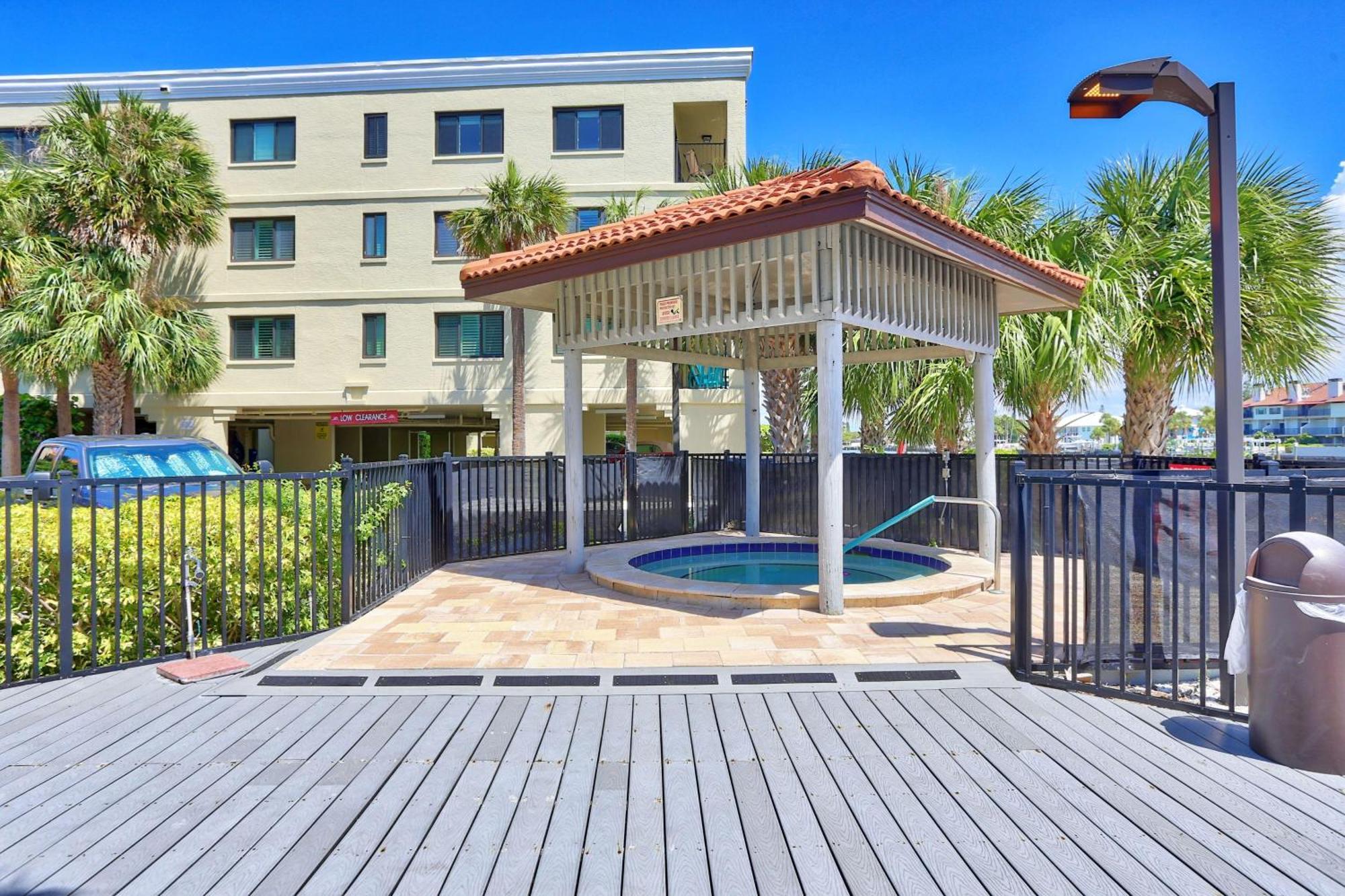 Land'S End 11-406 Beach Front - Premier St. Pete Beach Exterior foto